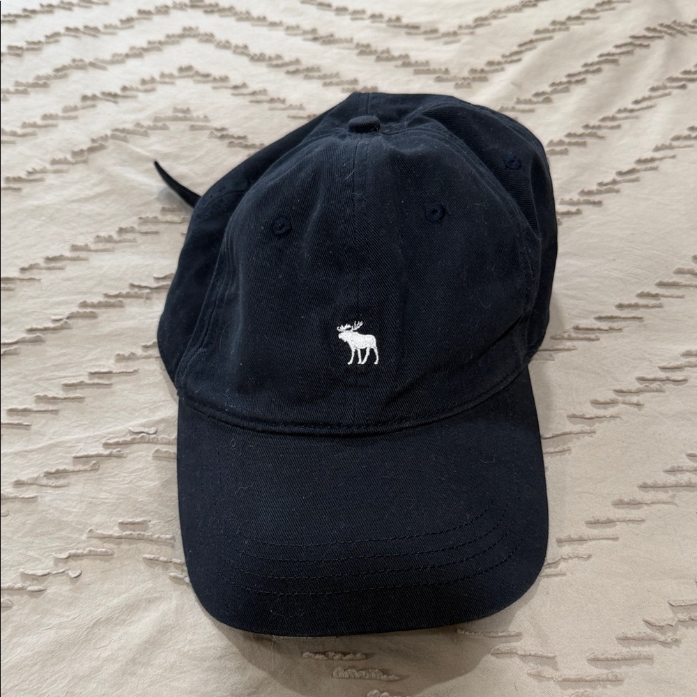 Abercrombie Logo Baseball Hat in Navy